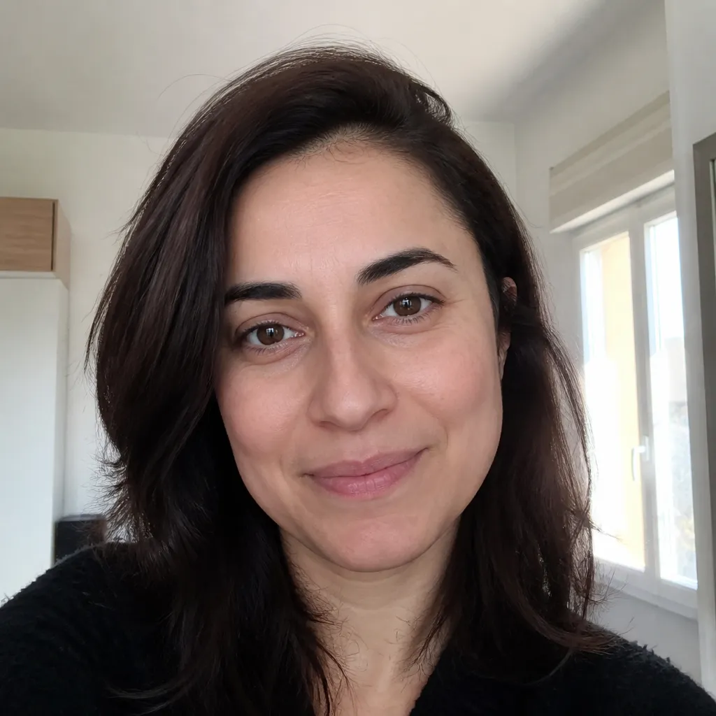 Elena Gómez · Psicología